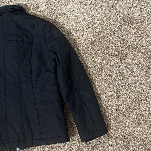 Lands’ End Puffer - Picture 13 of 13